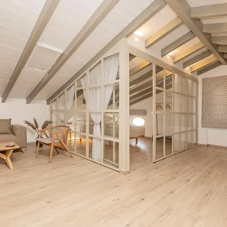 Pentanemi Loft, Corfu Old Town Διαμέρισμα *