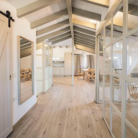 Διαμέρισμα Pentanemi Loft, Corfu Old Town *