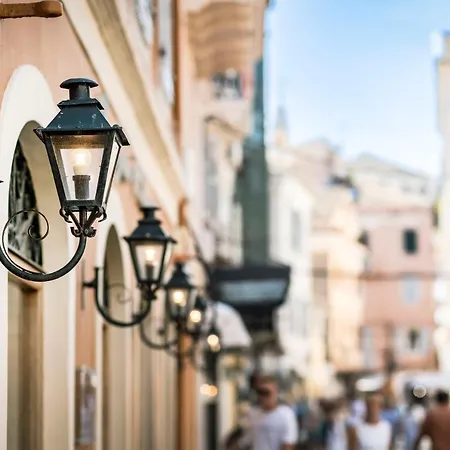 Pentanemi Loft, Corfu Old Town Apartment